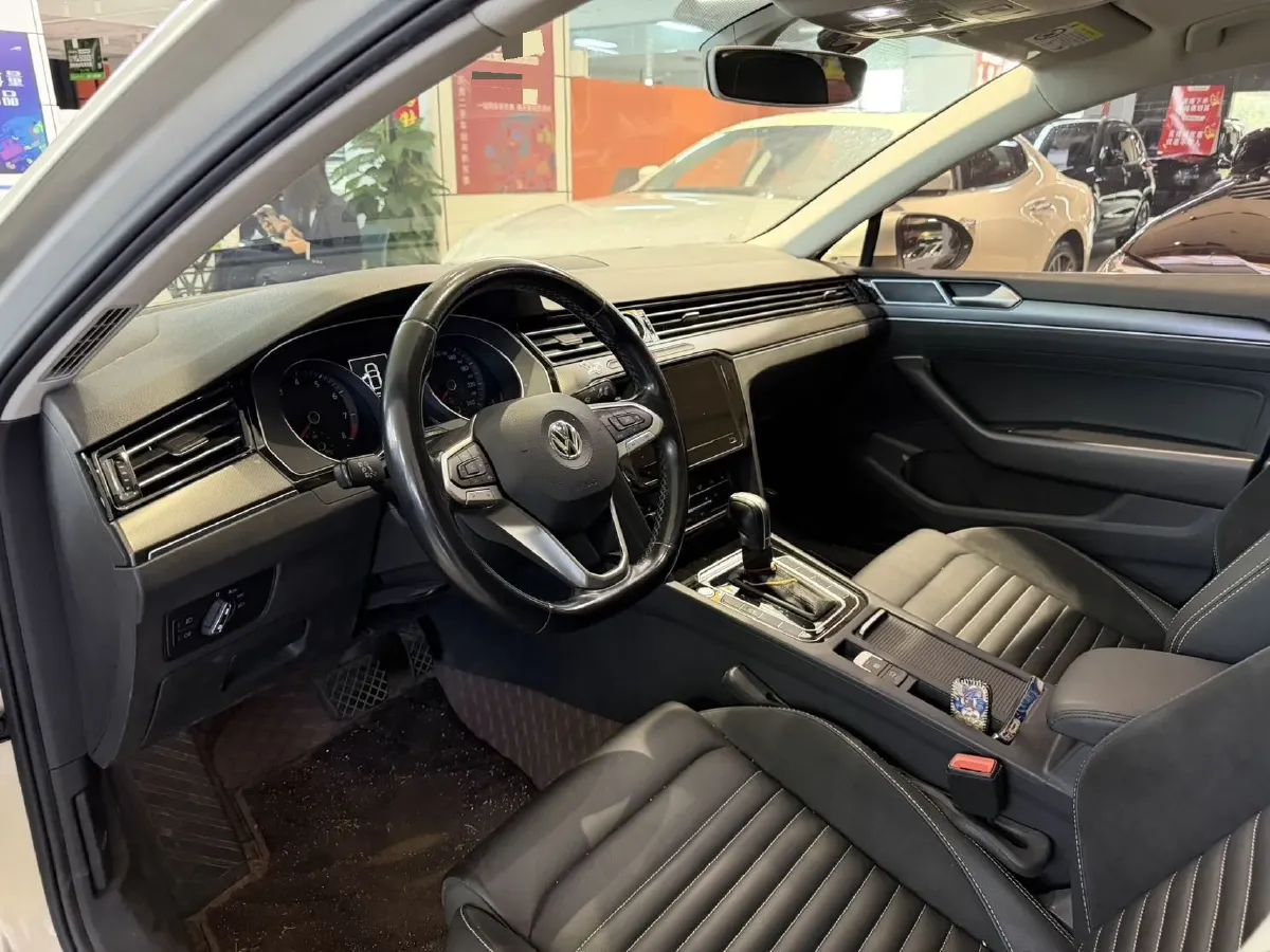 2020 Volkswagen Magotan 1.4T 150HP L4 7DCT,autocango,china used car exporter,china ev exporter,chinese used car exporter,chinese used ev exporter