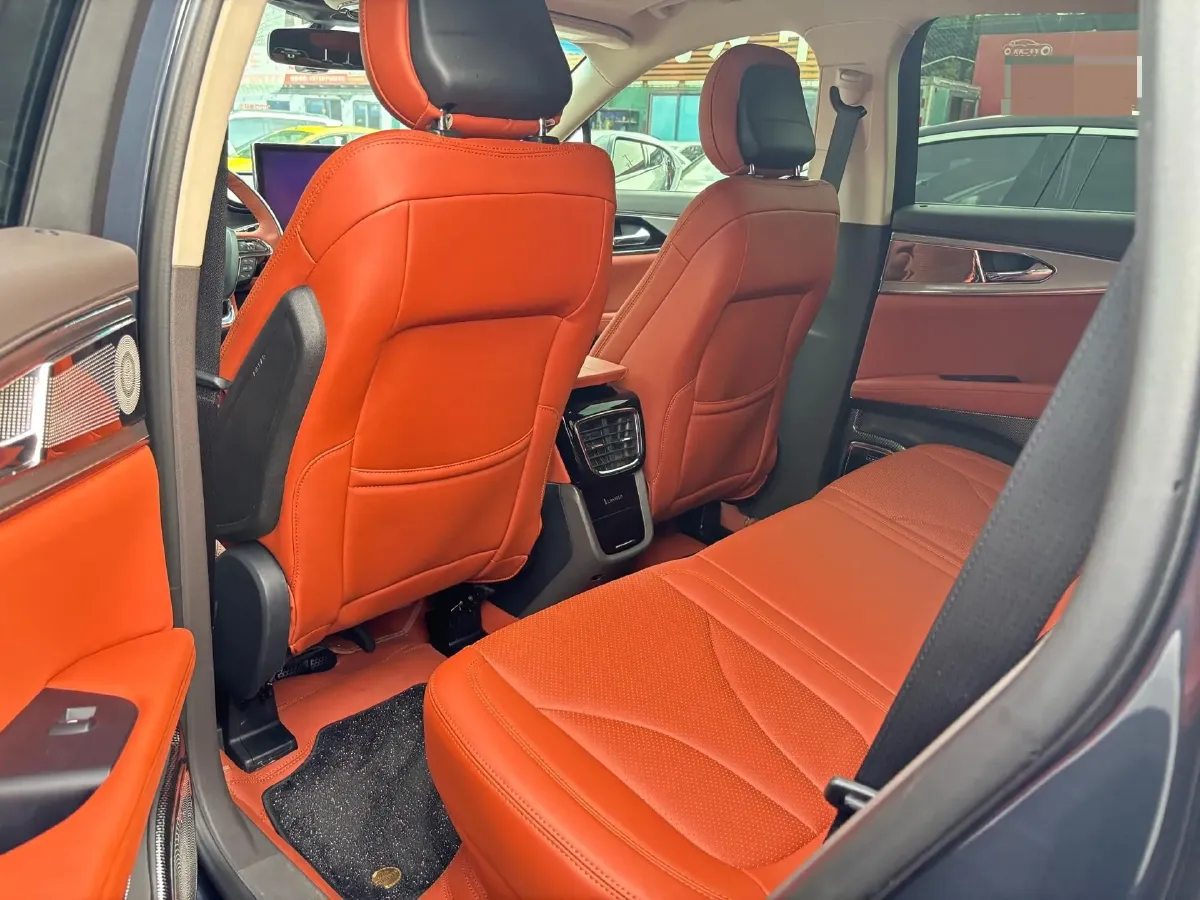 2021 Lincoln Nautilus 2.0T 245HP L4 8AT,autocango,china used car exporter,china ev exporter,chinese used car exporter,chinese used ev exporter