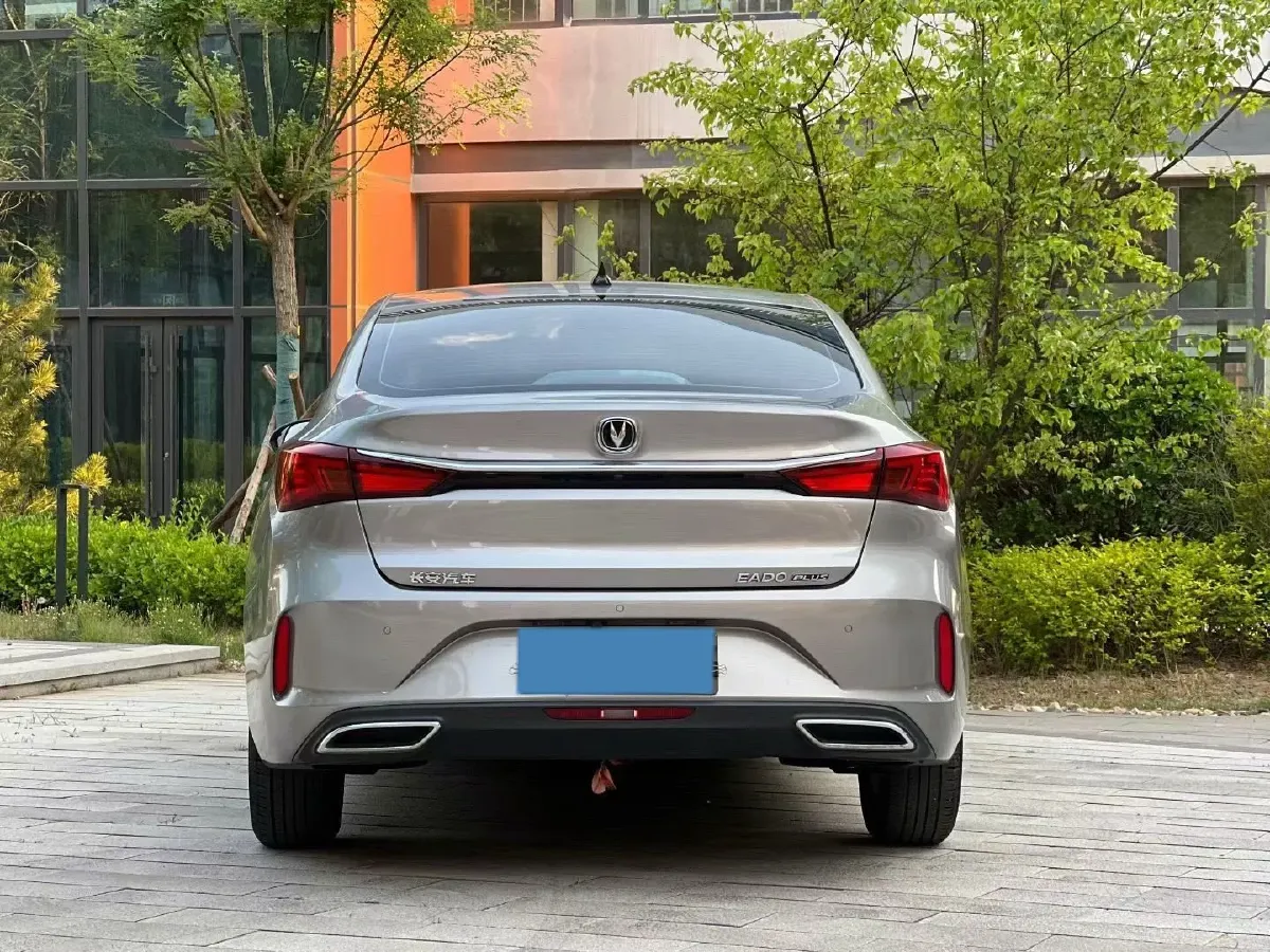 2021 ChangAn Eado 1.6L 128HP L4 CVT,autocango,china used car exporter,china ev exporter,chinese used car exporter,chinese used ev exporter