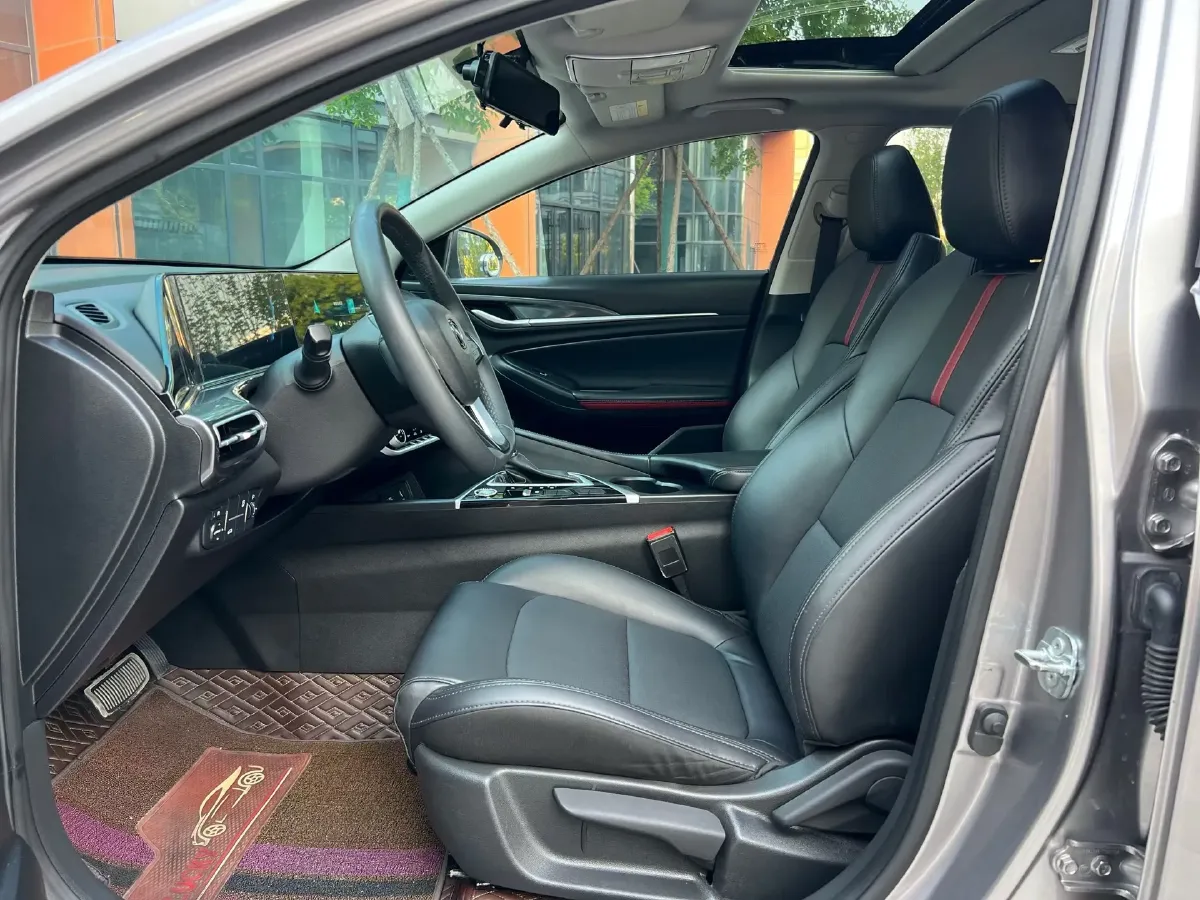 2021 ChangAn Eado 1.6L 128HP L4 CVT,autocango,china used car exporter,china ev exporter,chinese used car exporter,chinese used ev exporter