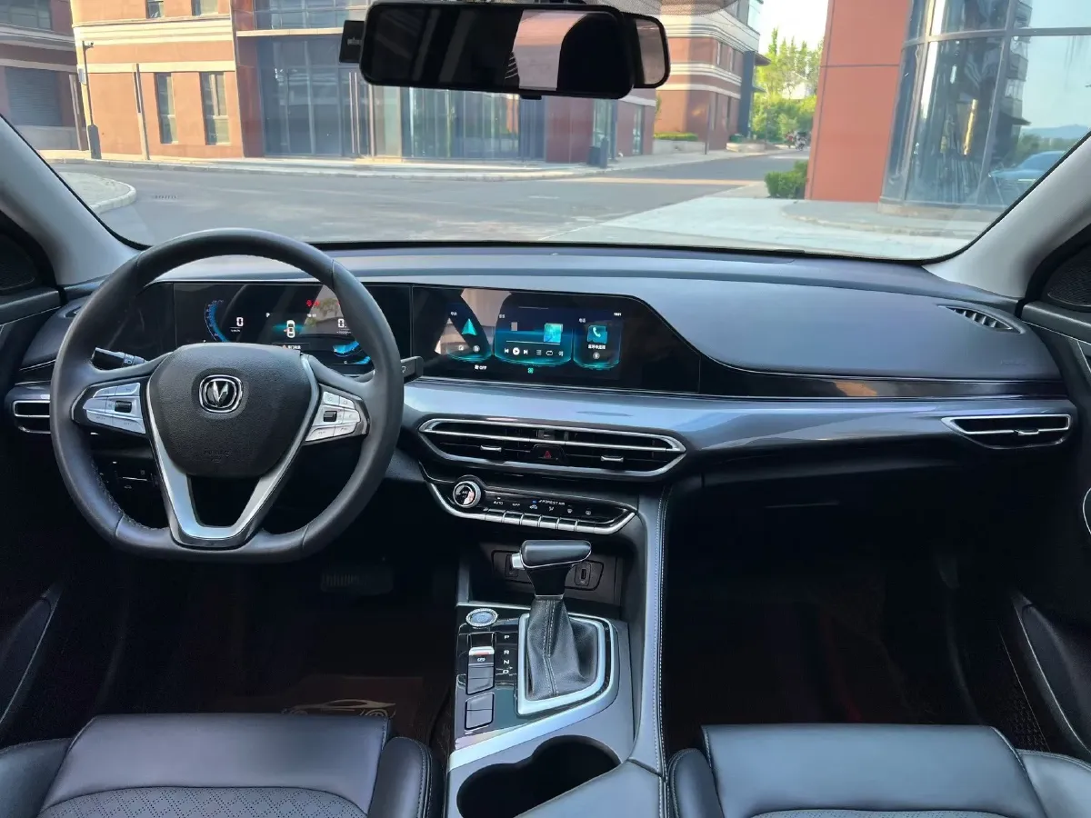 2021 ChangAn Eado 1.6L 128HP L4 CVT,autocango,china used car exporter,china ev exporter,chinese used car exporter,chinese used ev exporter