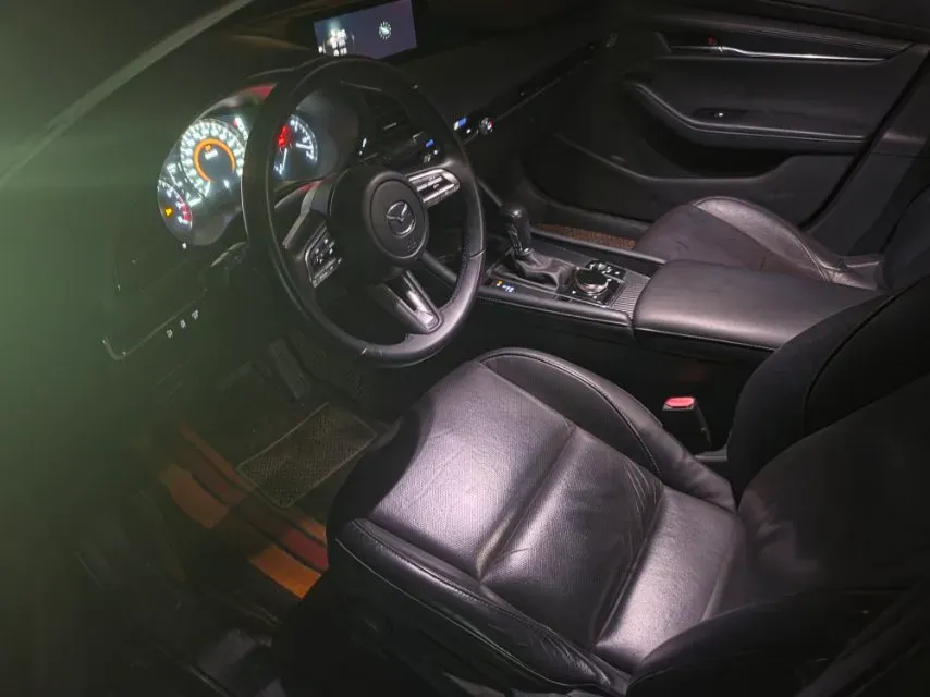 2020 Mazda 3 Axela 2.0L 158HP L4 6AT,autocango,china used car exporter,china ev exporter,chinese used car exporter,chinese used ev exporter