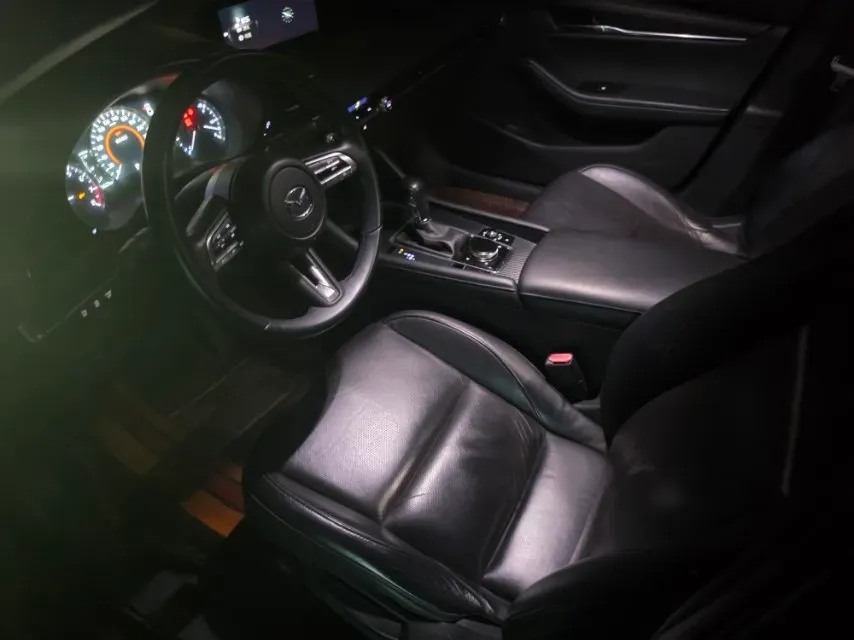 2020 Mazda 3 Axela 2.0L 158HP L4 6AT,autocango,china used car exporter,china ev exporter,chinese used car exporter,chinese used ev exporter