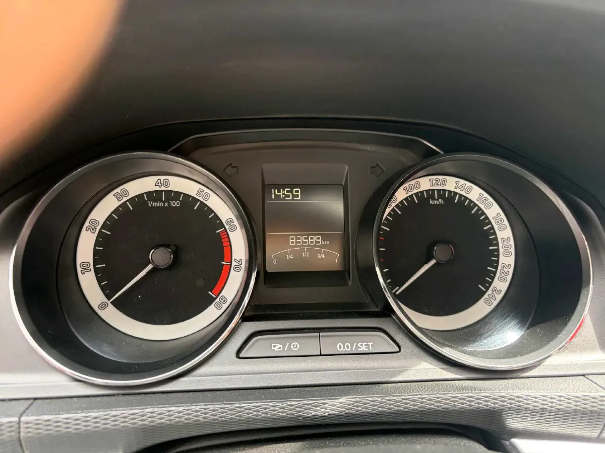 2018 Skoda Rapid Spaceback 1.4T 131HP L4 7DCT,autocango,china used car exporter,china ev exporter,chinese used car exporter,chinese used ev exporter