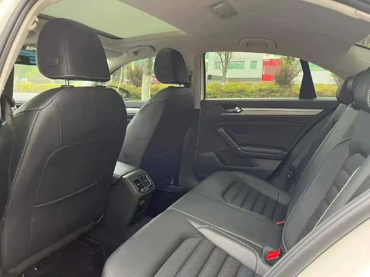 2019 Volkswagen Passat 1.4T 150HP L4 7DCT,autocango,china used car exporter,china ev exporter,chinese used car exporter,chinese used ev exporter