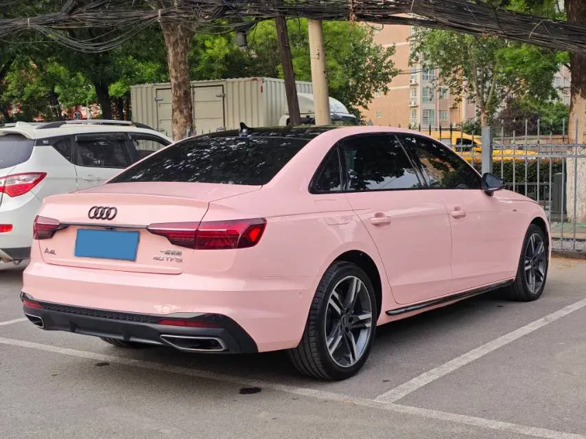 2022 Audi A4L 2.0T 190HP L4 7DCT,autocango,china used car exporter,china ev exporter,chinese used car exporter,chinese used ev exporter