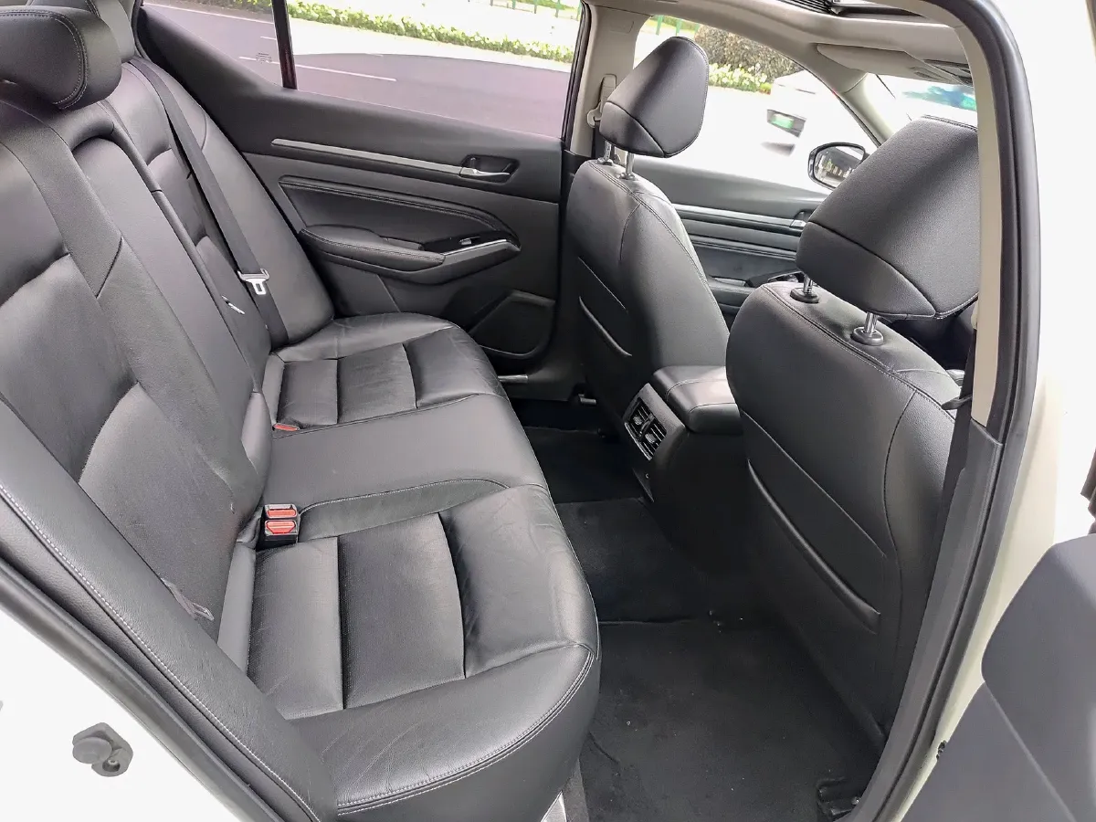 2021 Nissan Teana 2.0T 243HP L4 CVT,autocango,china used car exporter,china ev exporter,chinese used car exporter,chinese used ev exporter