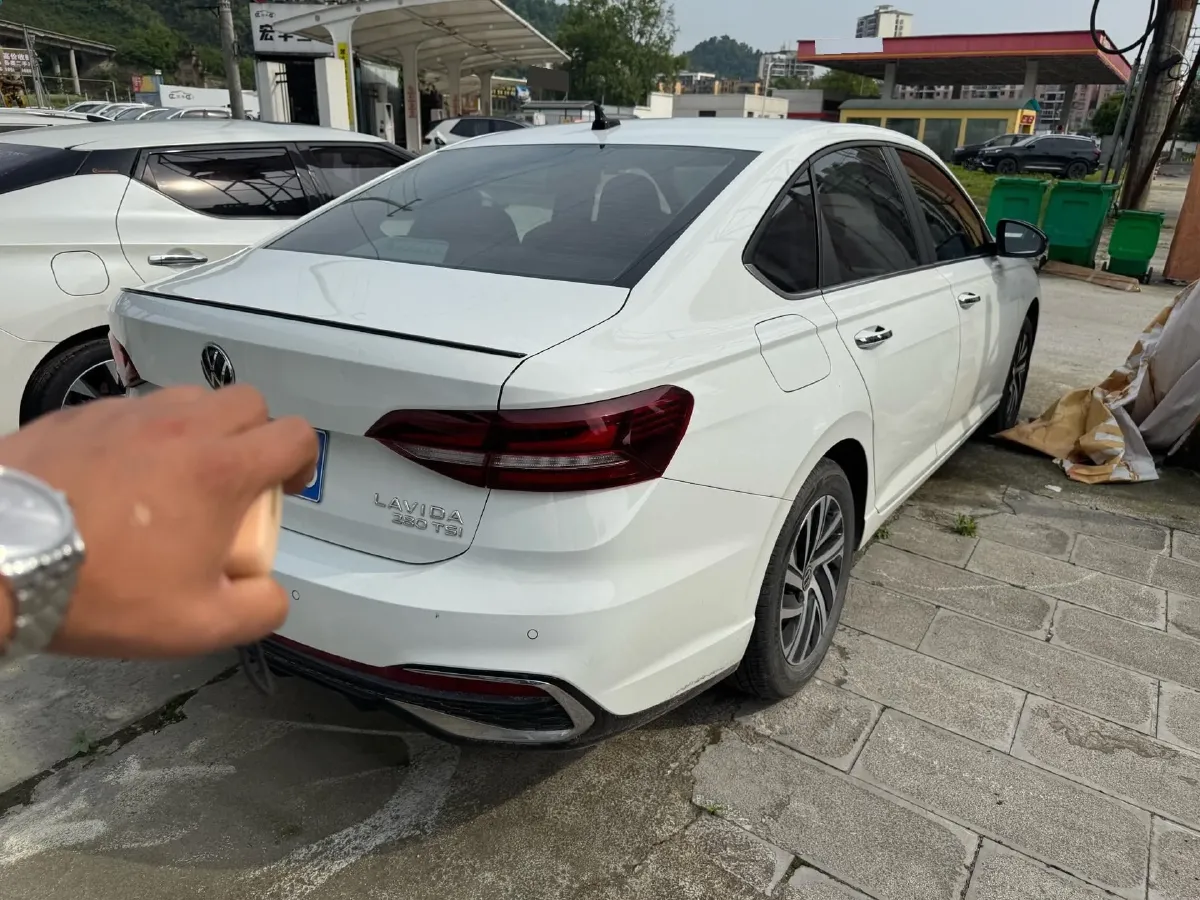 2023 Volkswagen Lavida 1.4T 150HP L4 7DCT,autocango,china used car exporter,china ev exporter,chinese used car exporter,chinese used ev exporter