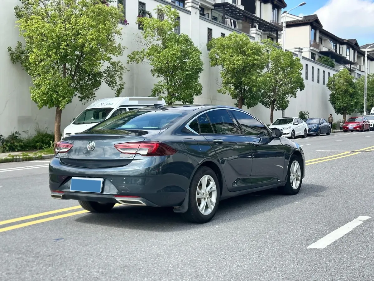 2020 Buick Regal 1.5T 169HP L4 9AT,autocango,china used car exporter,china ev exporter,chinese used car exporter,chinese used ev exporter