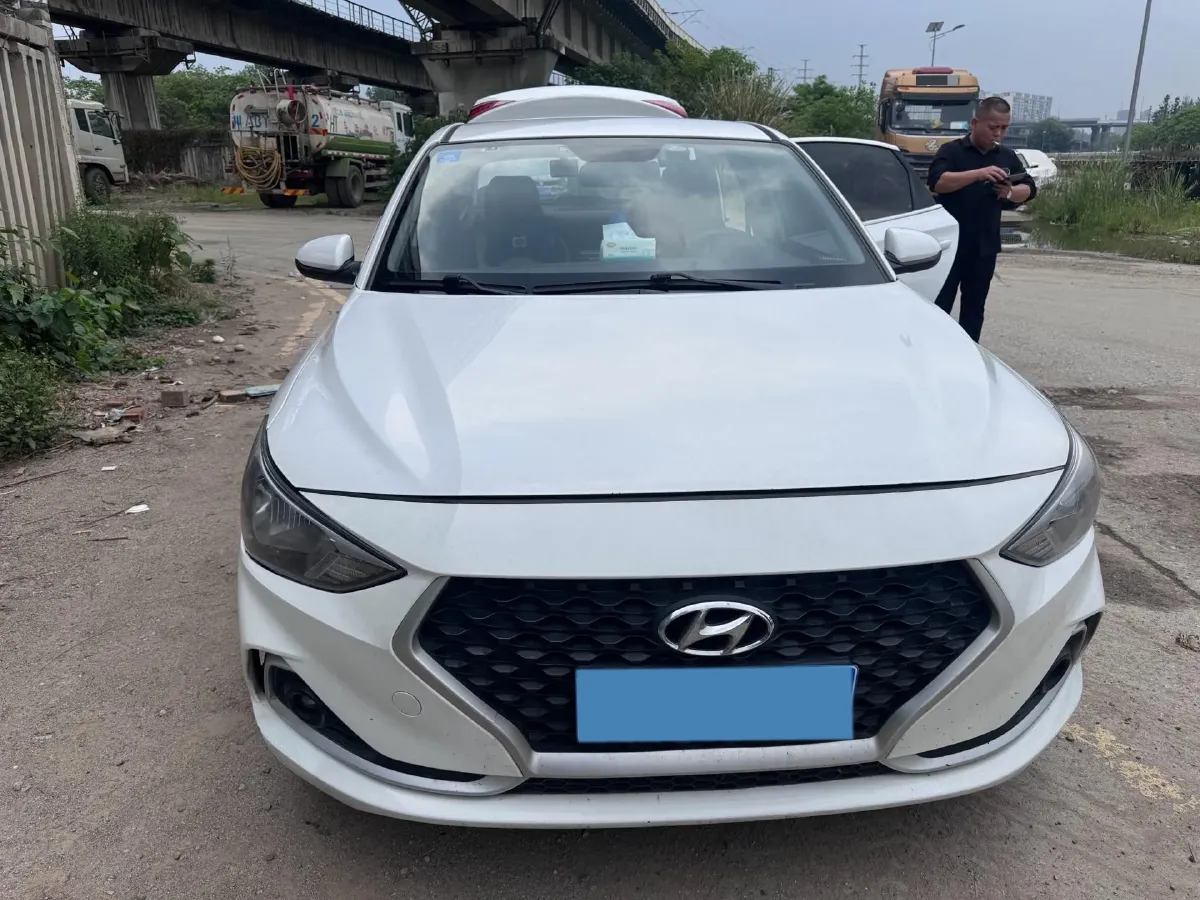2020 Hyundai Celesta 1.6L 123HP L4 6AT,autocango,china used car exporter,china ev exporter,chinese used car exporter,chinese used ev exporter