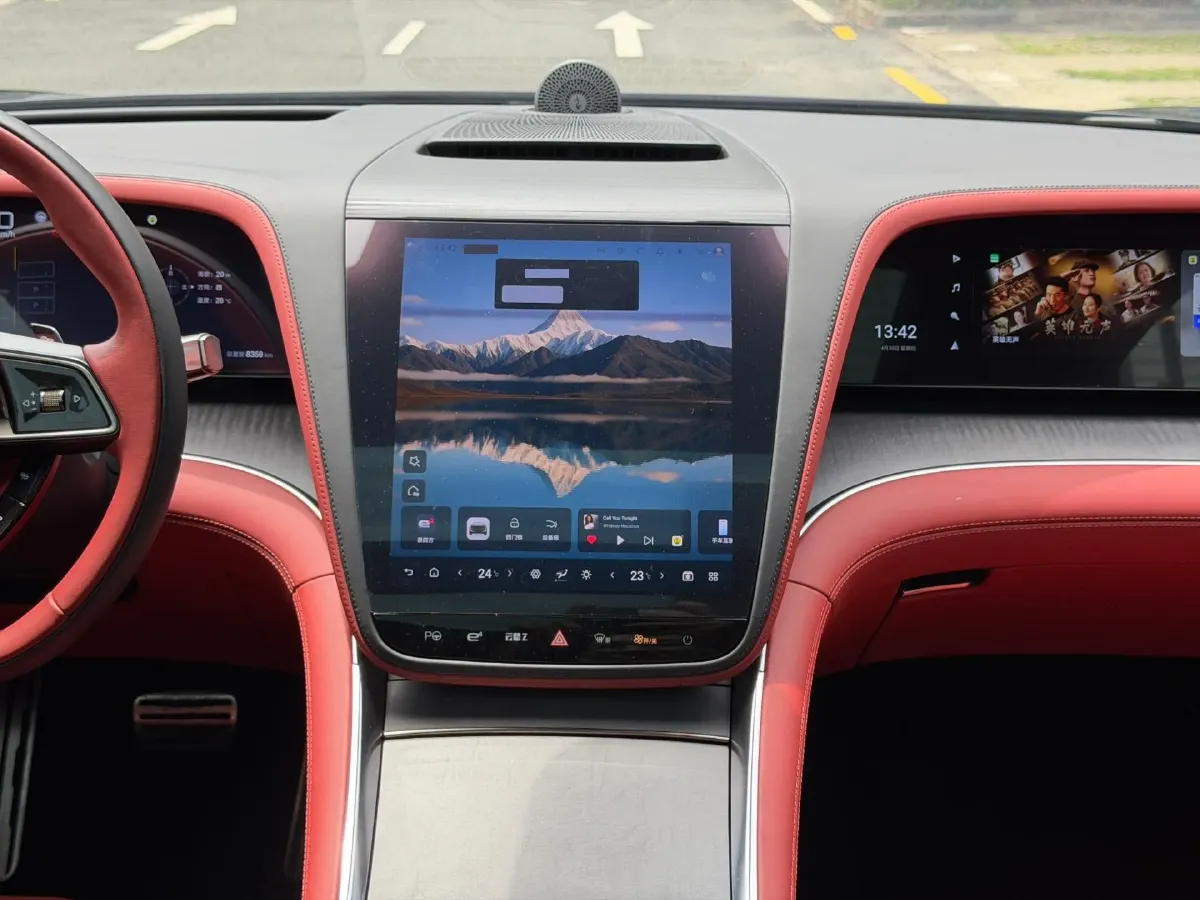 2025 YangWang U7 BEV 135.5KWH,autocango,china used car exporter,china ev exporter,chinese used car exporter,chinese used ev exporter