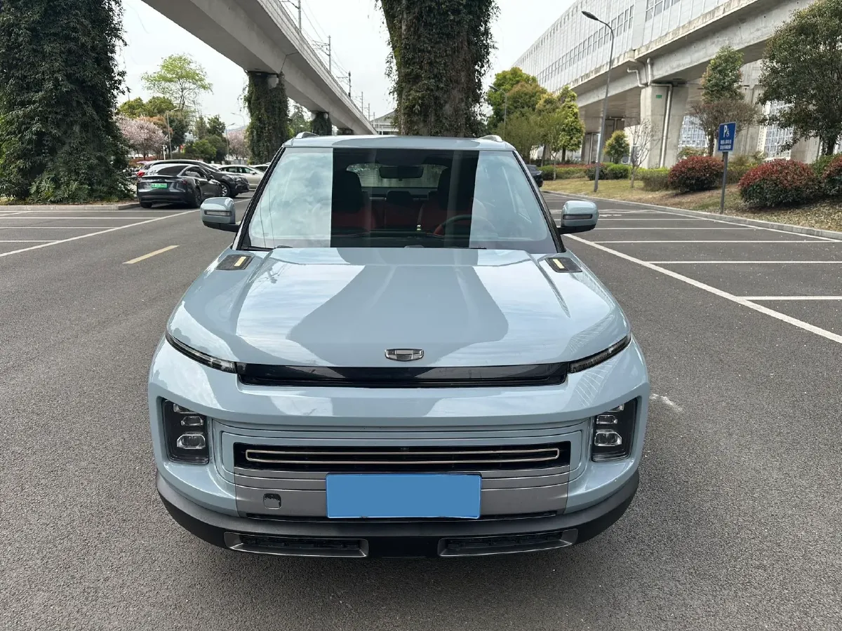 2020 Geely ICON 1.5T 177HP L3 7DCT,autocango,china used car exporter,china ev exporter,chinese used car exporter,chinese used ev exporter