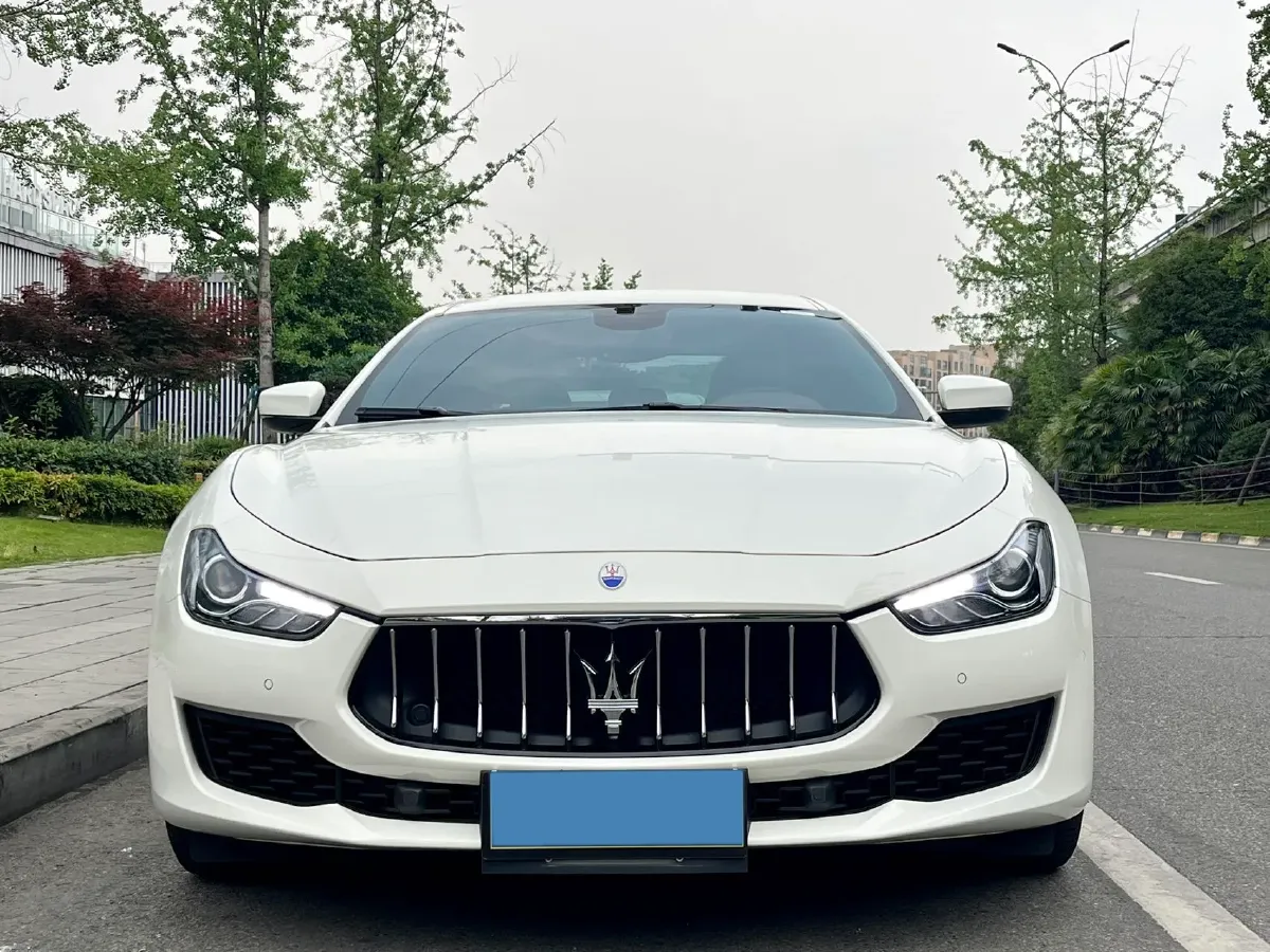 2018 Maserati Ghibli 3.0T 350HP V6 8AT,autocango,china used car exporter,china ev exporter,chinese used car exporter,chinese used ev exporter