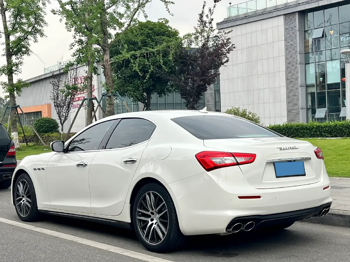 2018 Maserati Ghibli 3.0T 350HP V6 8AT,autocango,china used car exporter,china ev exporter,chinese used car exporter,chinese used ev exporter