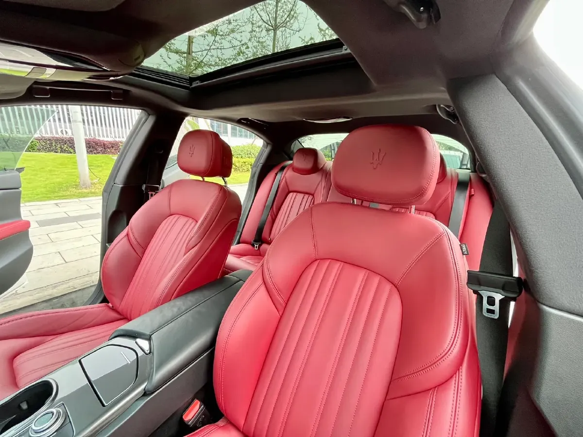 2018 Maserati Ghibli 3.0T 350HP V6 8AT,autocango,china used car exporter,china ev exporter,chinese used car exporter,chinese used ev exporter