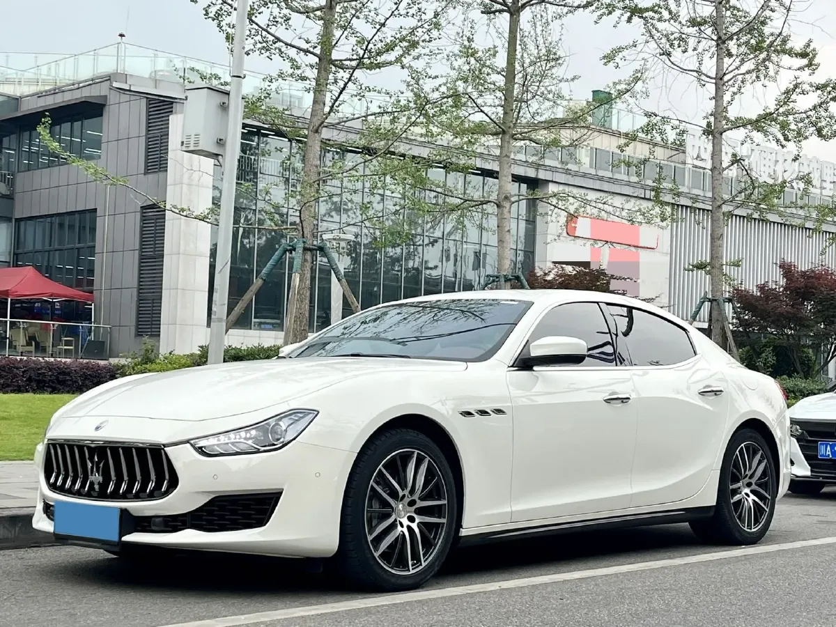2018 Maserati Ghibli 3.0T 350HP V6 8AT,autocango,china used car exporter,china ev exporter,chinese used car exporter,chinese used ev exporter