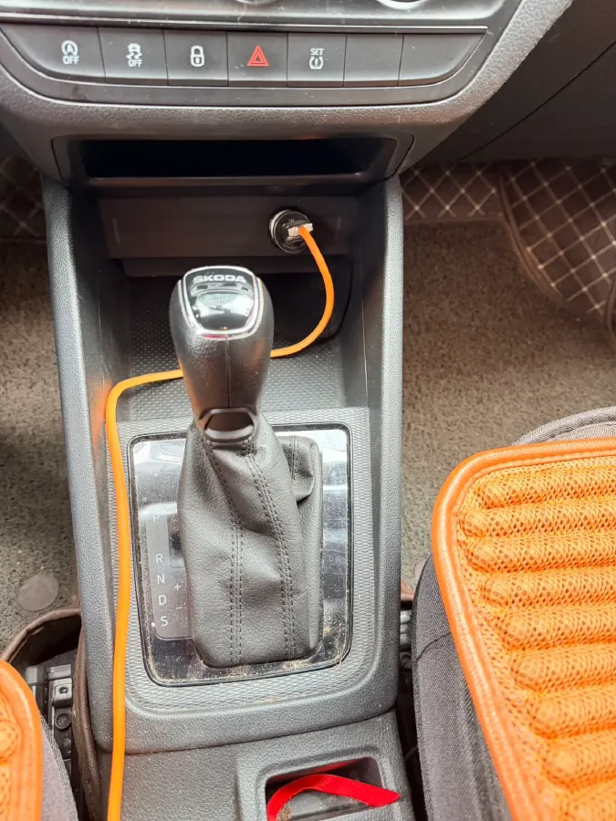 2018 Skoda Rapid Spaceback 1.4T 131HP L4 7DCT,autocango,china used car exporter,china ev exporter,chinese used car exporter,chinese used ev exporter