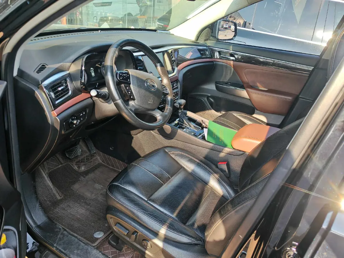 2019 GAC Trumpchi GS8 2.0T 252HP L4 6AT,autocango,china used car exporter,china ev exporter,chinese used car exporter,chinese used ev exporter