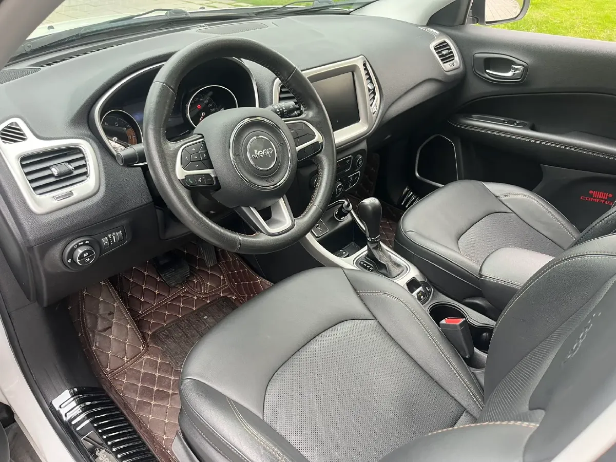 2017 Jeep Compass 1.4T 165HP L4 7DCT,autocango,china used car exporter,china ev exporter,chinese used car exporter,chinese used ev exporter