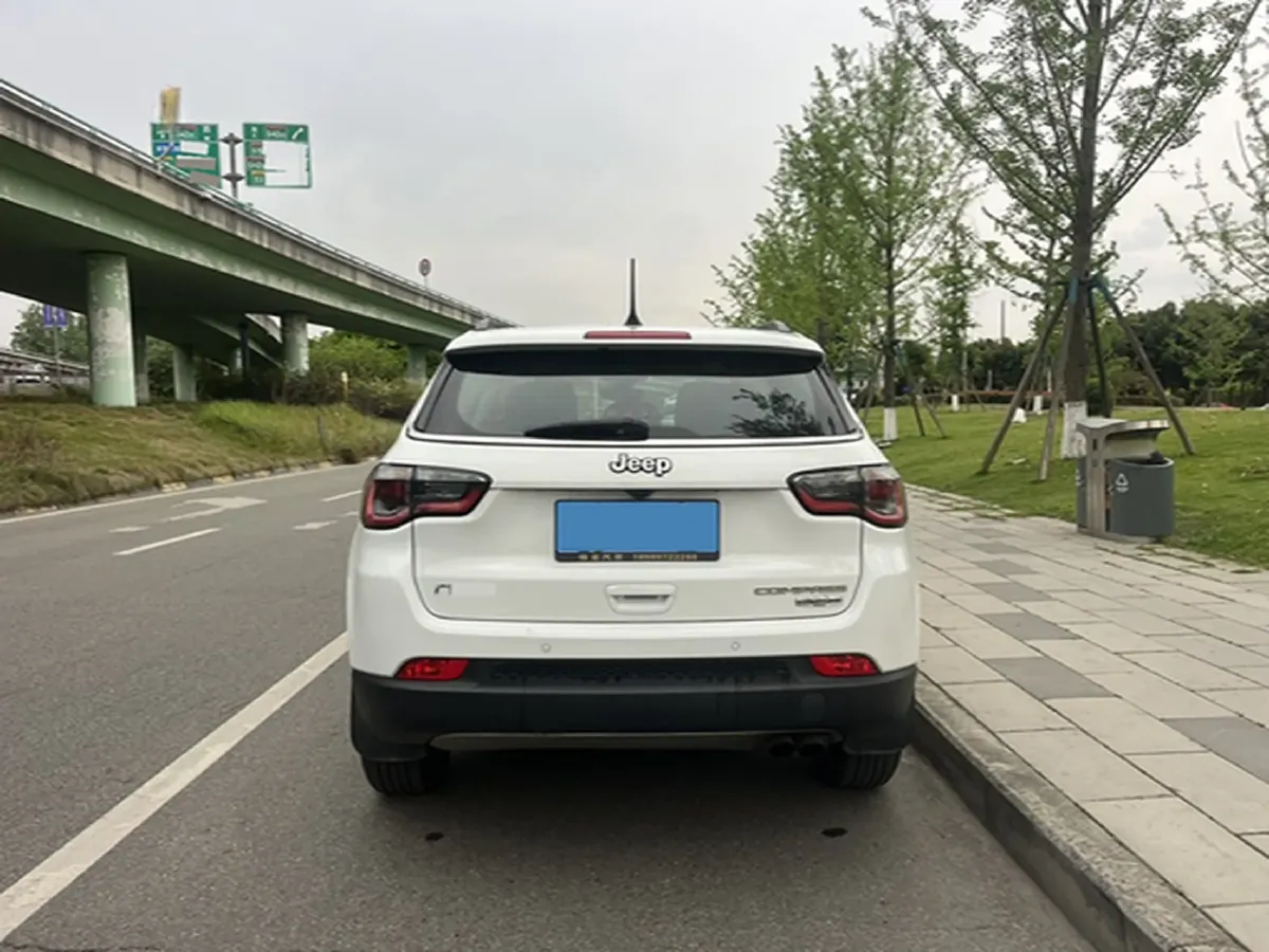 2017 Jeep Compass 1.4T 165HP L4 7DCT,autocango,china used car exporter,china ev exporter,chinese used car exporter,chinese used ev exporter