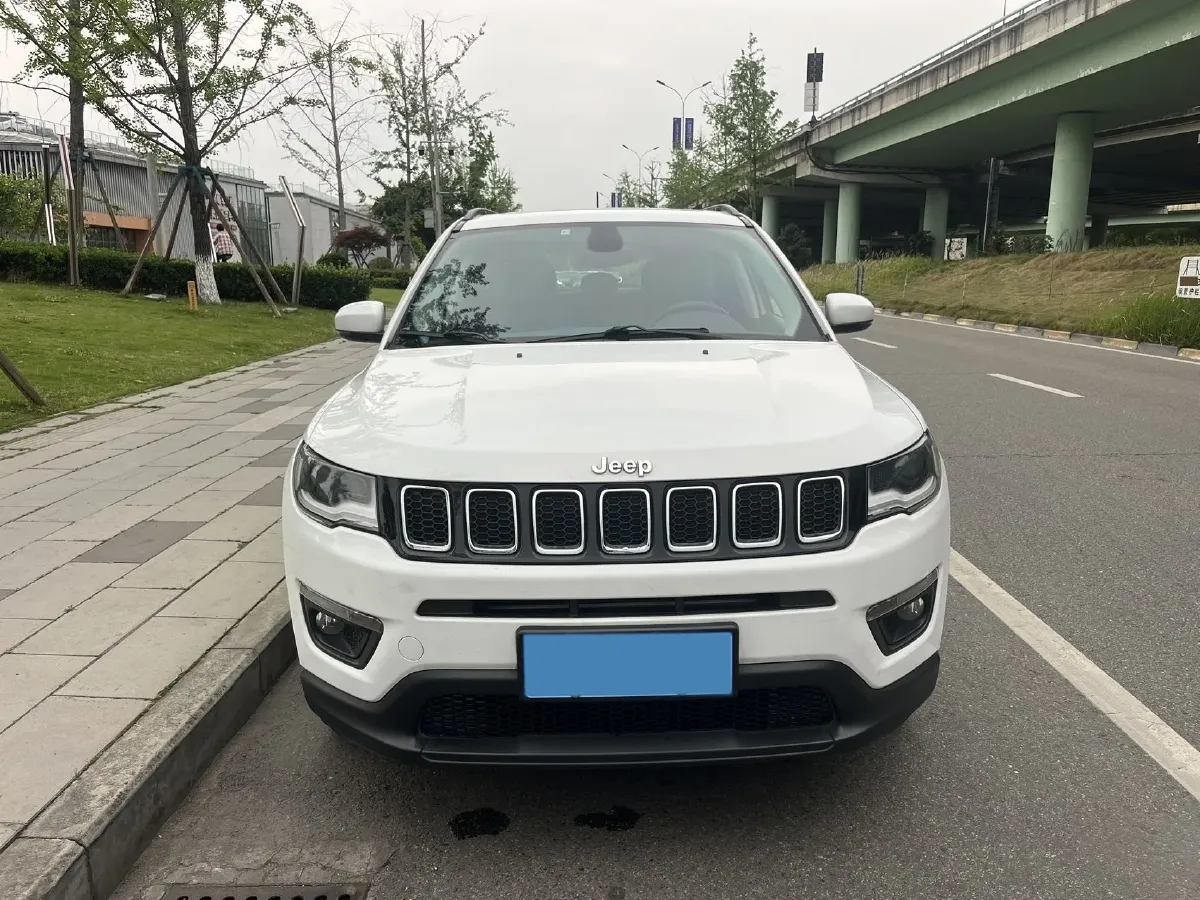 2017 Jeep Compass 1.4T 165HP L4 7DCT,autocango,china used car exporter,china ev exporter,chinese used car exporter,chinese used ev exporter