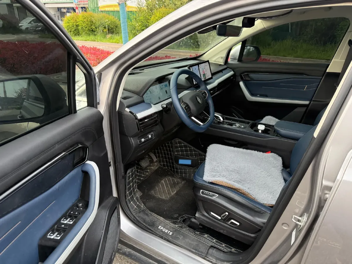 2023 Livan 9 BEV 66.57KWH,autocango,china used car exporter,china ev exporter,chinese used car exporter,chinese used ev exporter