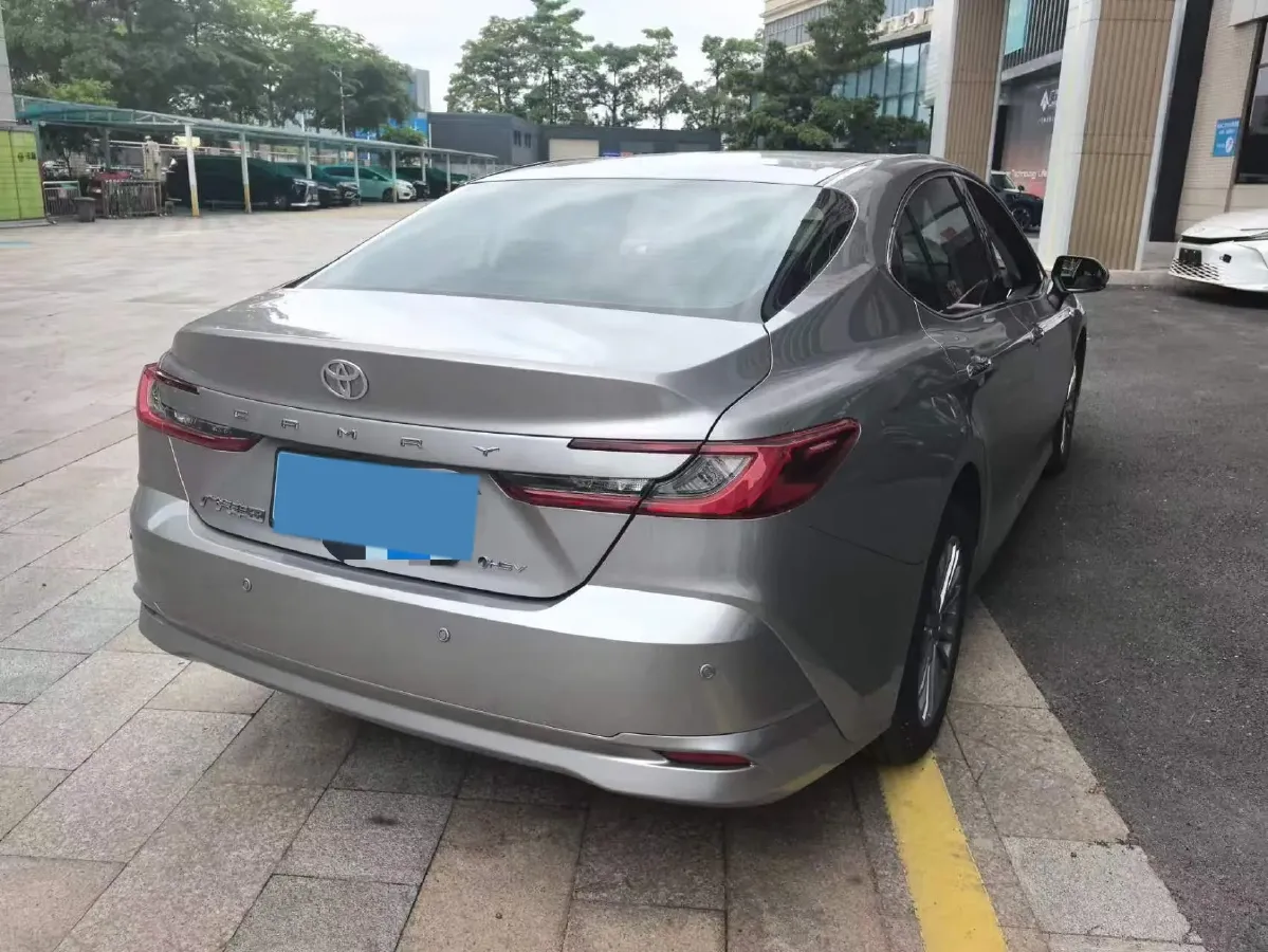 2024 Toyota Camry 2.0L 152HP L4 E-CVT Hybrid,autocango,china used car exporter,china ev exporter,chinese used car exporter,chinese used ev exporter