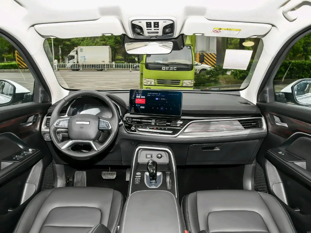 2022 Haval H6 1.5T 184HP L4 7DCT,autocango,china used car exporter,china ev exporter,chinese used car exporter,chinese used ev exporter