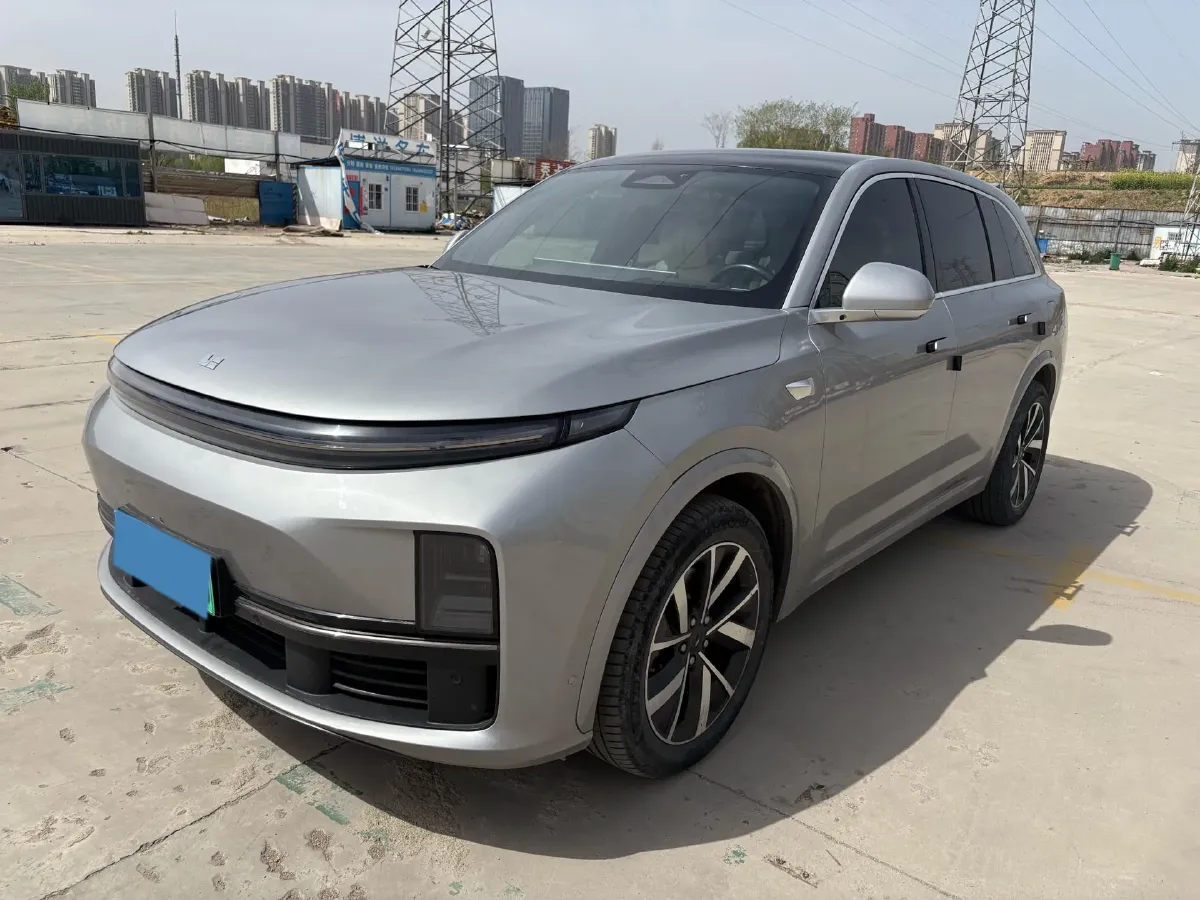 2023 Li L7 Range Extended 154HP REEV 40.9KWH,autocango,china used car exporter,china ev exporter,chinese used car exporter,chinese used ev exporter