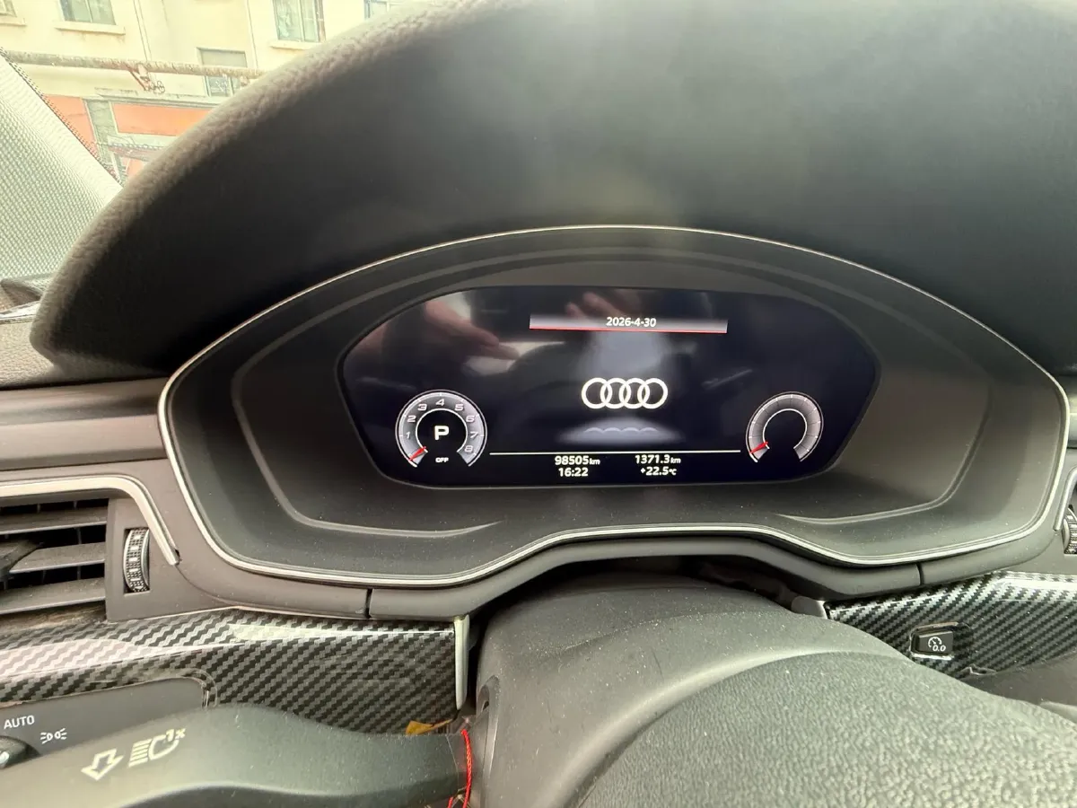 2020 Audi A4L 2.0T 190HP L4 7DCT,autocango,china used car exporter,china ev exporter,chinese used car exporter,chinese used ev exporter