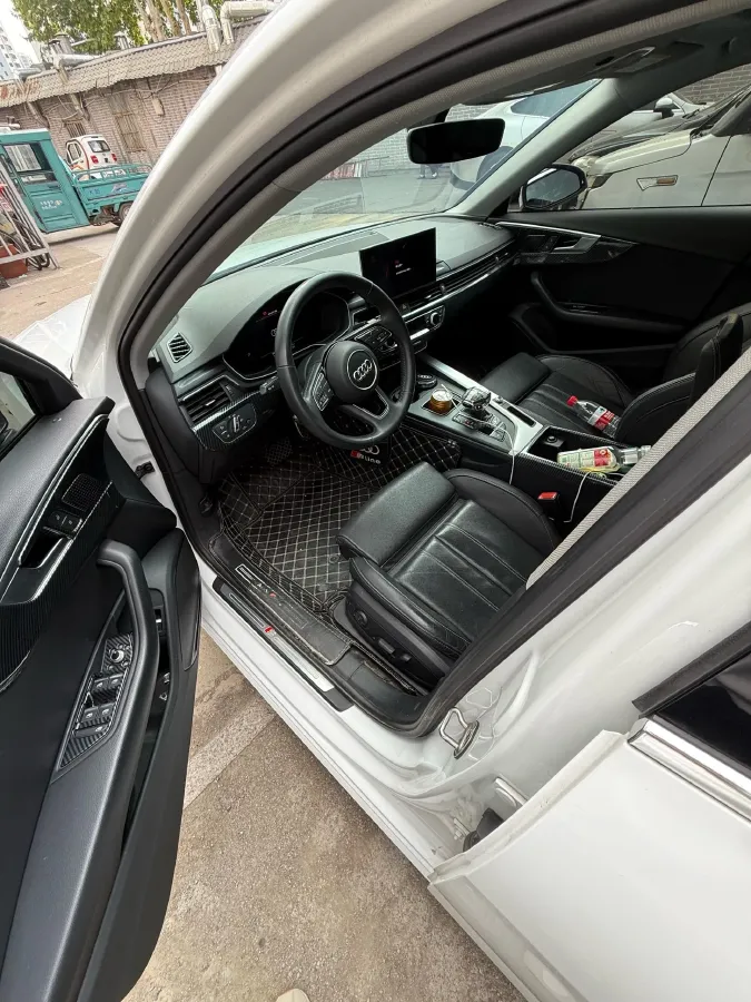 2020 Audi A4L 2.0T 190HP L4 7DCT,autocango,china used car exporter,china ev exporter,chinese used car exporter,chinese used ev exporter