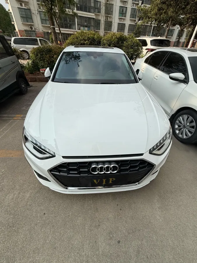 2020 Audi A4L 2.0T 190HP L4 7DCT,autocango,china used car exporter,china ev exporter,chinese used car exporter,chinese used ev exporter