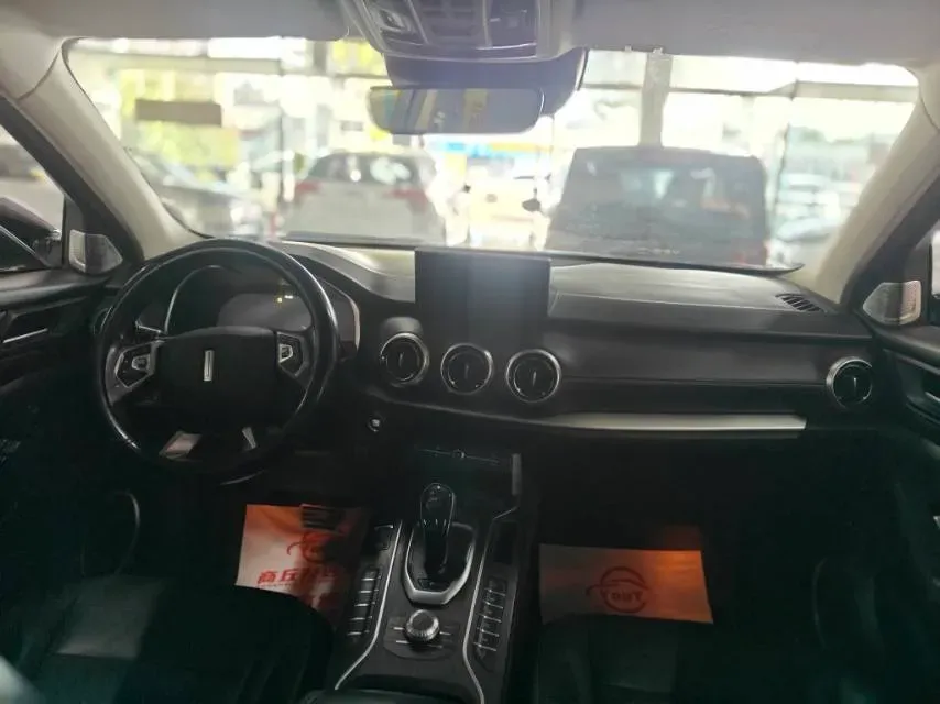 2018 WEY VV6 2.0T 197HP L4 7DCT,autocango,china used car exporter,china ev exporter,chinese used car exporter,chinese used ev exporter