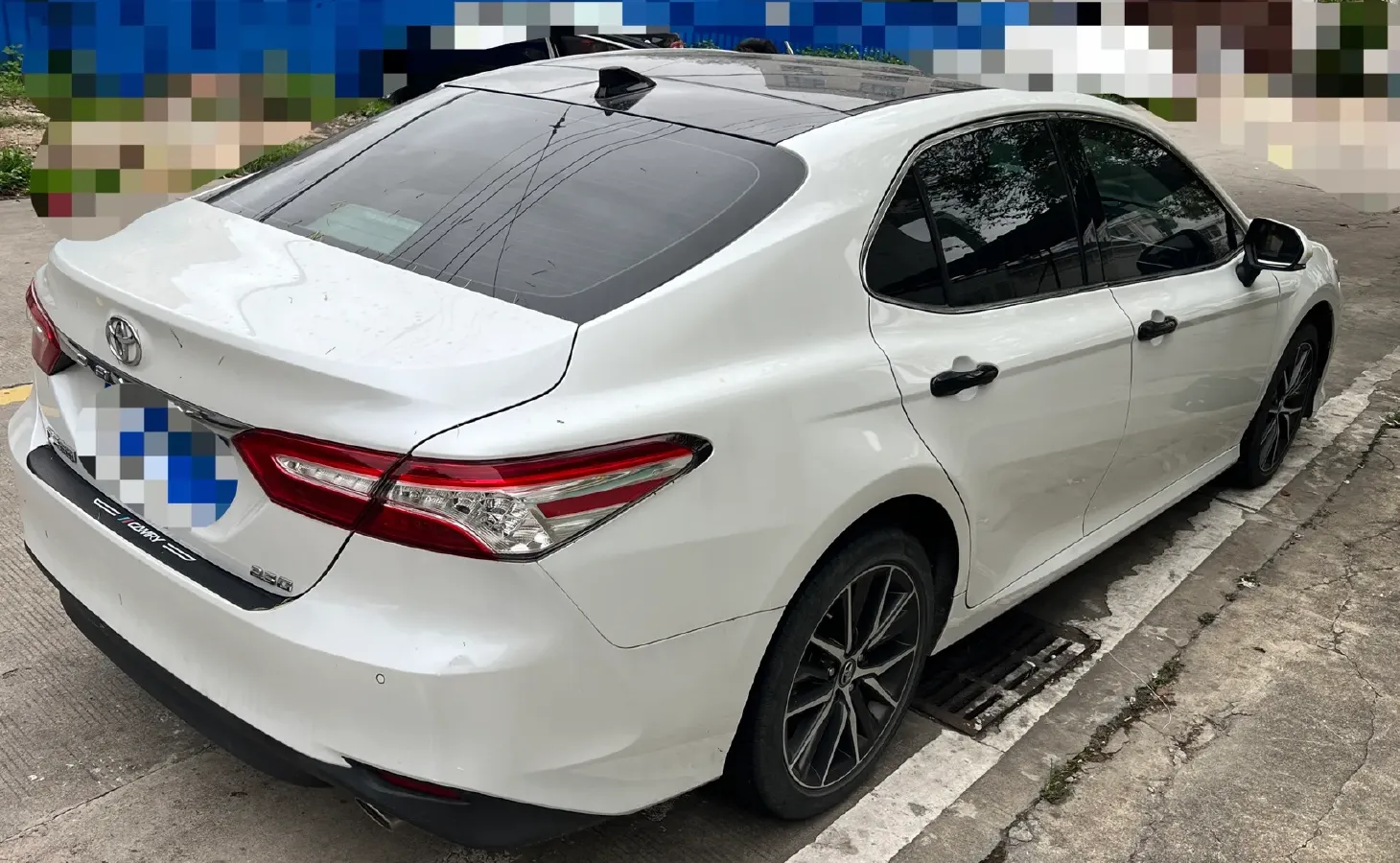 2021 Toyota Camry 2.5L 209HP L4 8AT,autocango,china used car exporter,china ev exporter,chinese used car exporter,chinese used ev exporter