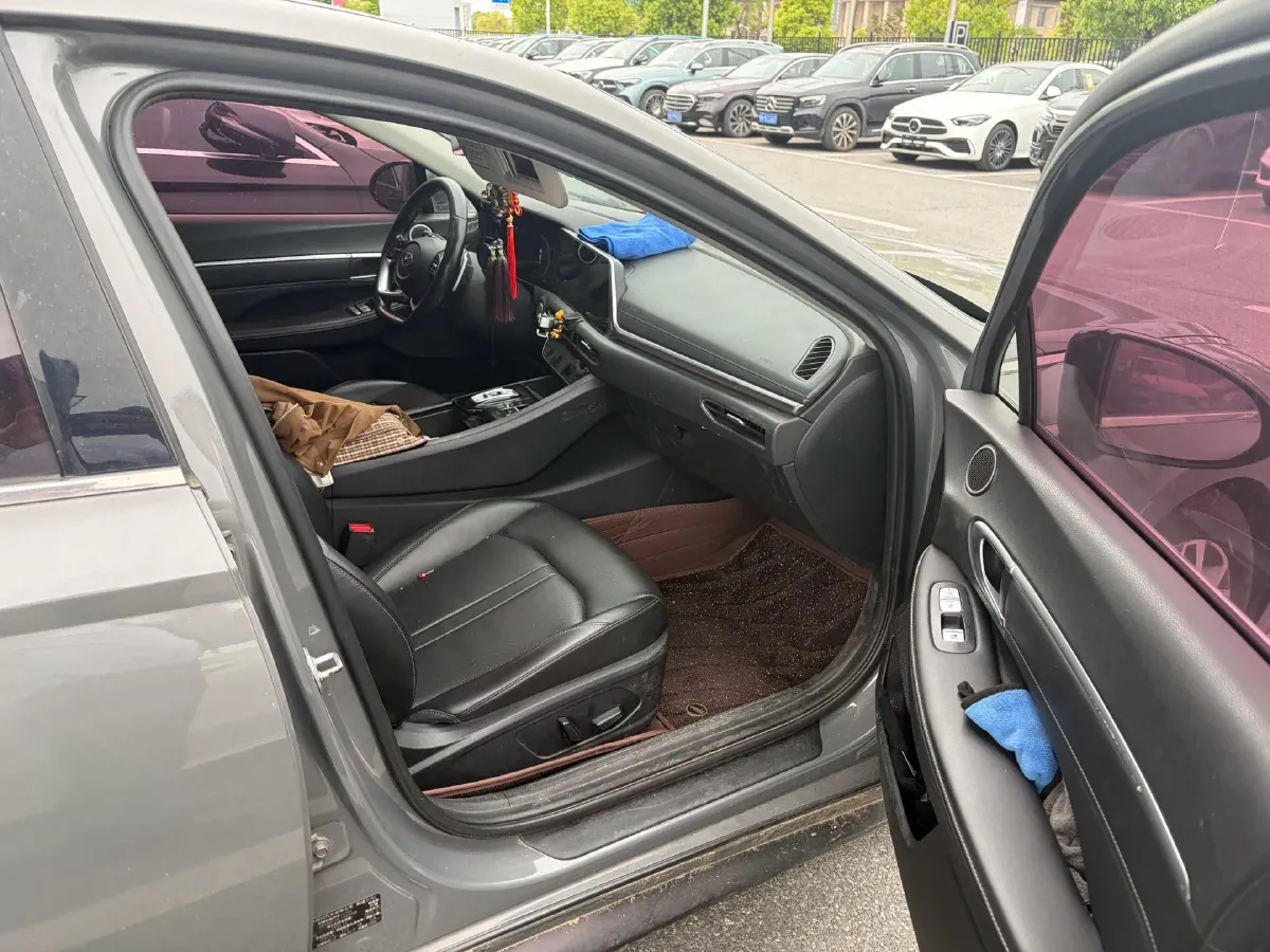 2020 Hyundai Sonata 1.5T 170HP L4 7DCT,autocango,china used car exporter,china ev exporter,chinese used car exporter,chinese used ev exporter