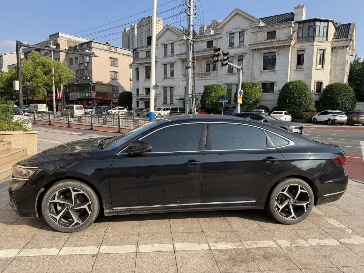 2022 Skoda Kodiak GT 2.0T 186HP L4 7DCT,autocango,china used car exporter,china ev exporter,chinese used car exporter,chinese used ev exporter