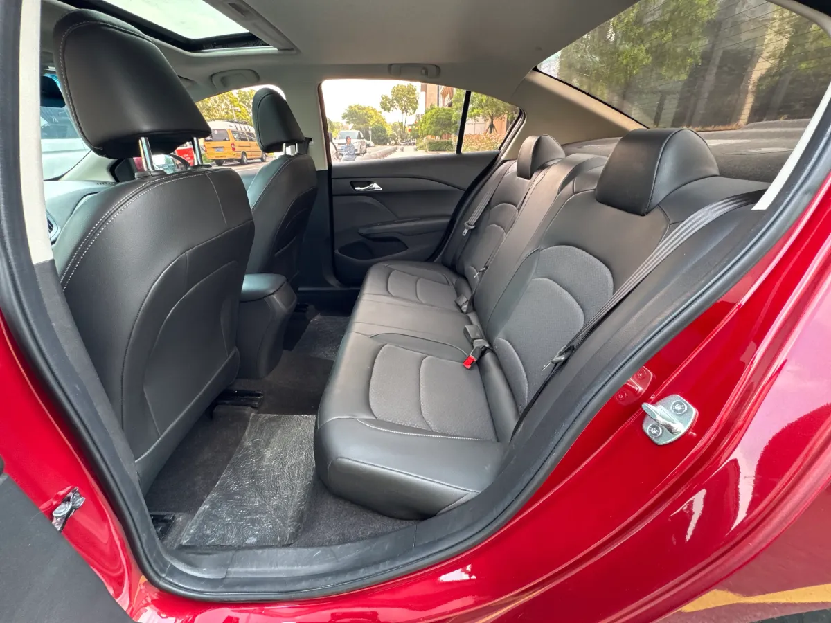 2019 Chevrolet Cavalier 1.5L 113HP L4 6AT,autocango,china used car exporter,china ev exporter,chinese used car exporter,chinese used ev exporter