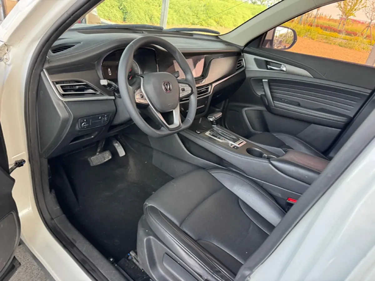 2019 ChangAn CS35 Plus 1.4T 158HP L4 7DCT,autocango,china used car exporter,china ev exporter,chinese used car exporter,chinese used ev exporter