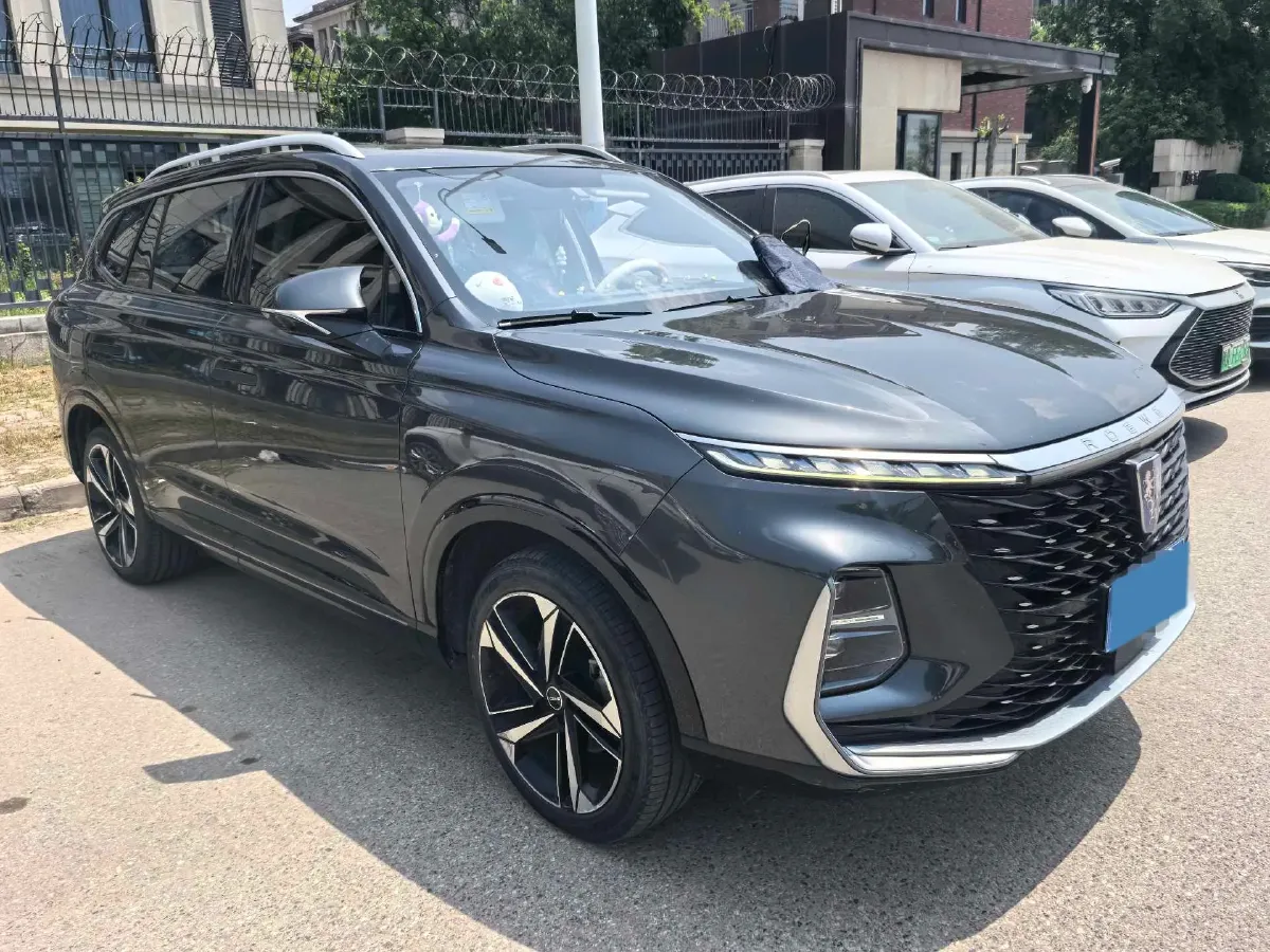 2022 Roewe RX5 MAX 2.0T 231HP L4 8AT,autocango,china used car exporter,china ev exporter,chinese used car exporter,chinese used ev exporter
