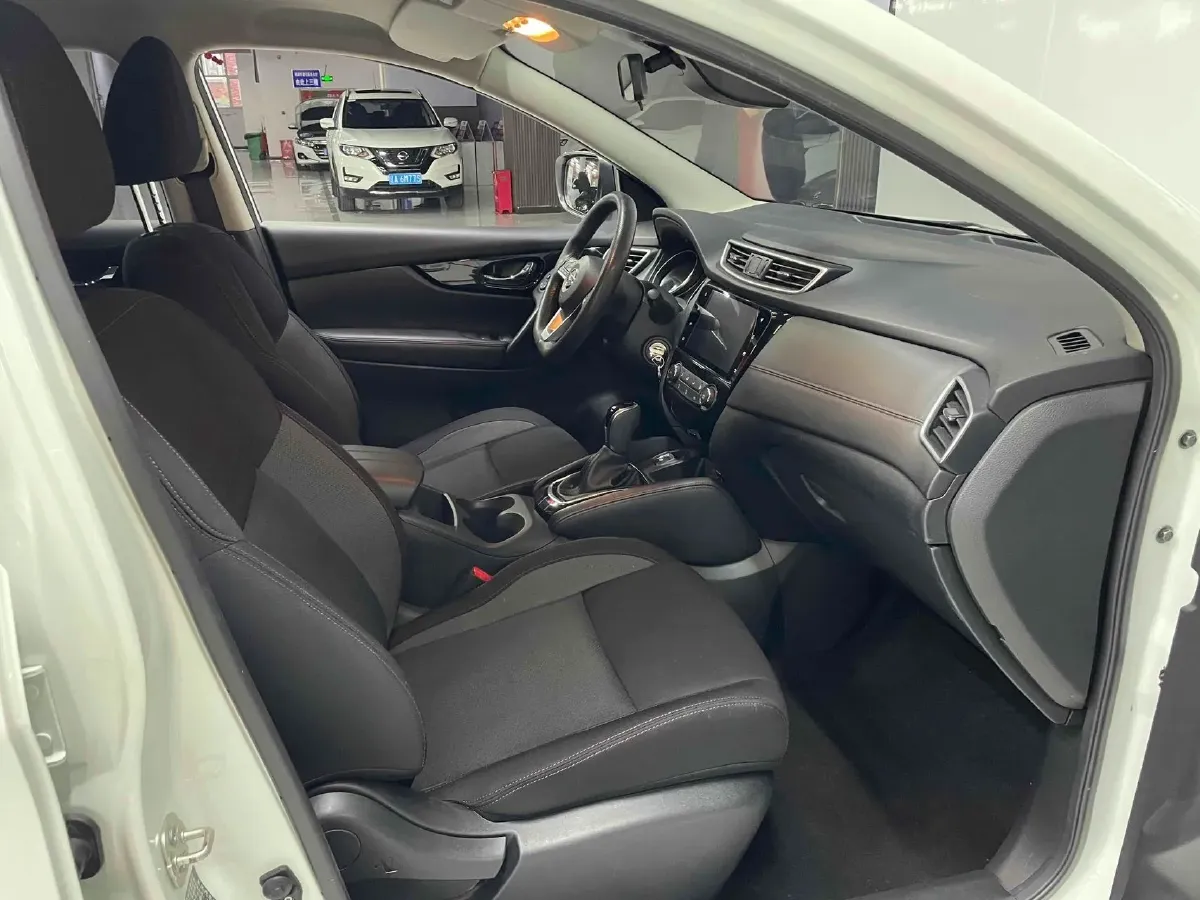 2019 Nissan Qashqai 2.0L 154HP L4 CVT,autocango,china used car exporter,china ev exporter,chinese used car exporter,chinese used ev exporter