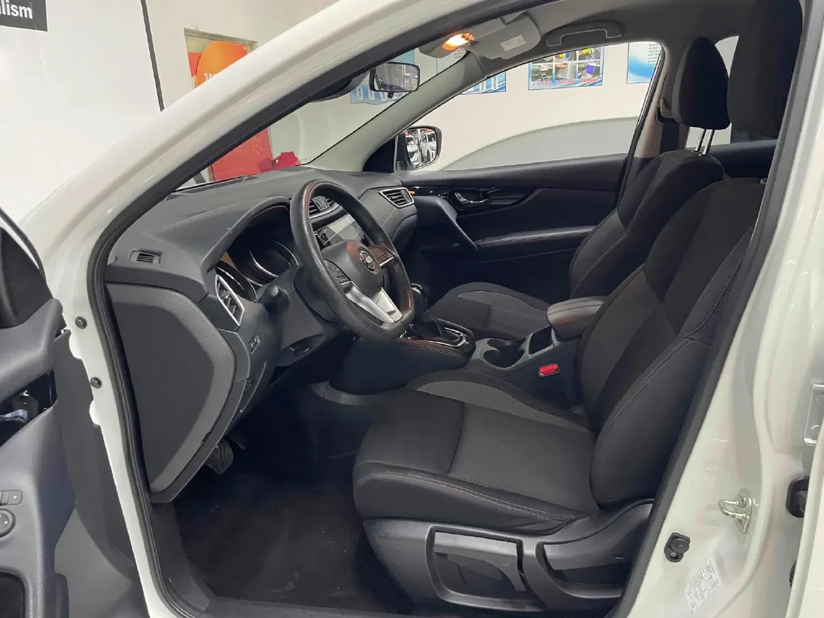 2019 Nissan Qashqai 2.0L 154HP L4 CVT,autocango,china used car exporter,china ev exporter,chinese used car exporter,chinese used ev exporter