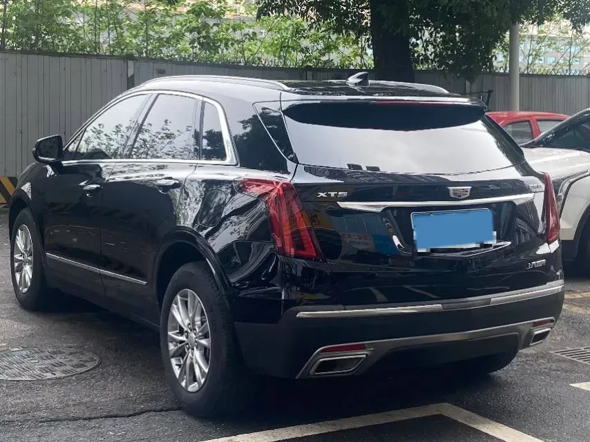 2021 Cadillac XT5 2.0T 237HP L4 9AT,autocango,china used car exporter,china ev exporter,chinese used car exporter,chinese used ev exporter