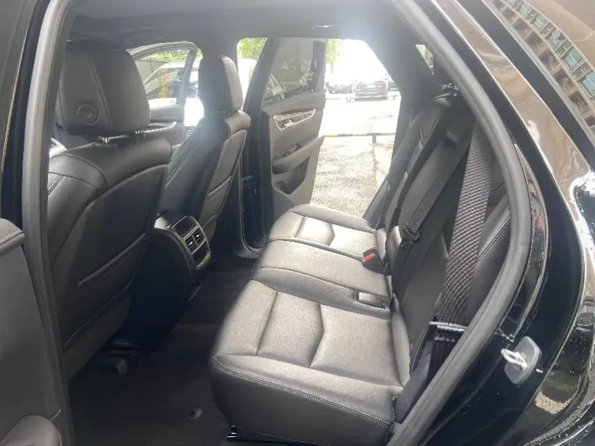 2021 Cadillac XT5 2.0T 237HP L4 9AT,autocango,china used car exporter,china ev exporter,chinese used car exporter,chinese used ev exporter