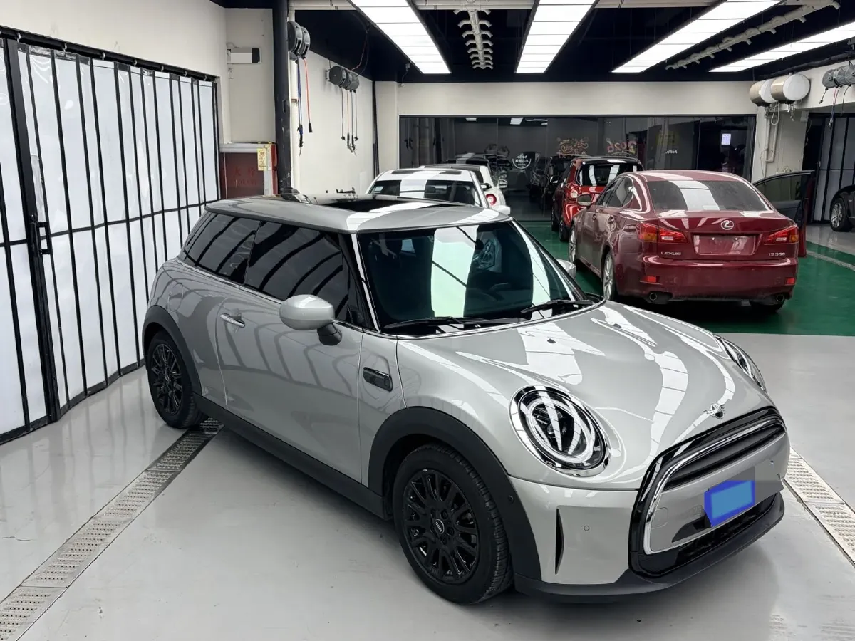 2023 MINI MINI 1.5T 102HP L3 7DCT,autocango,china used car exporter,china ev exporter,chinese used car exporter,chinese used ev exporter