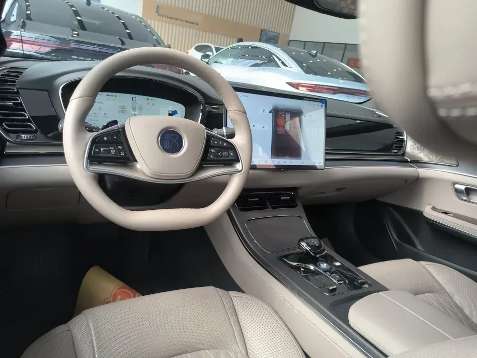 2025 BYD Han 1.5T 156HP L4 E-CVT PHEV,autocango,china used car exporter,china ev exporter,chinese used car exporter,chinese used ev exporter