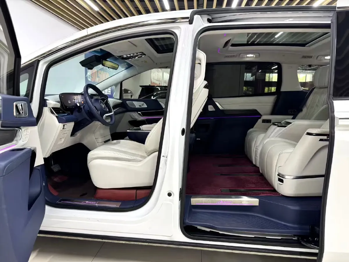 2023 Buick Century 2.0T 237HP L4 9AT,autocango,china used car exporter,china ev exporter,chinese used car exporter,chinese used ev exporter