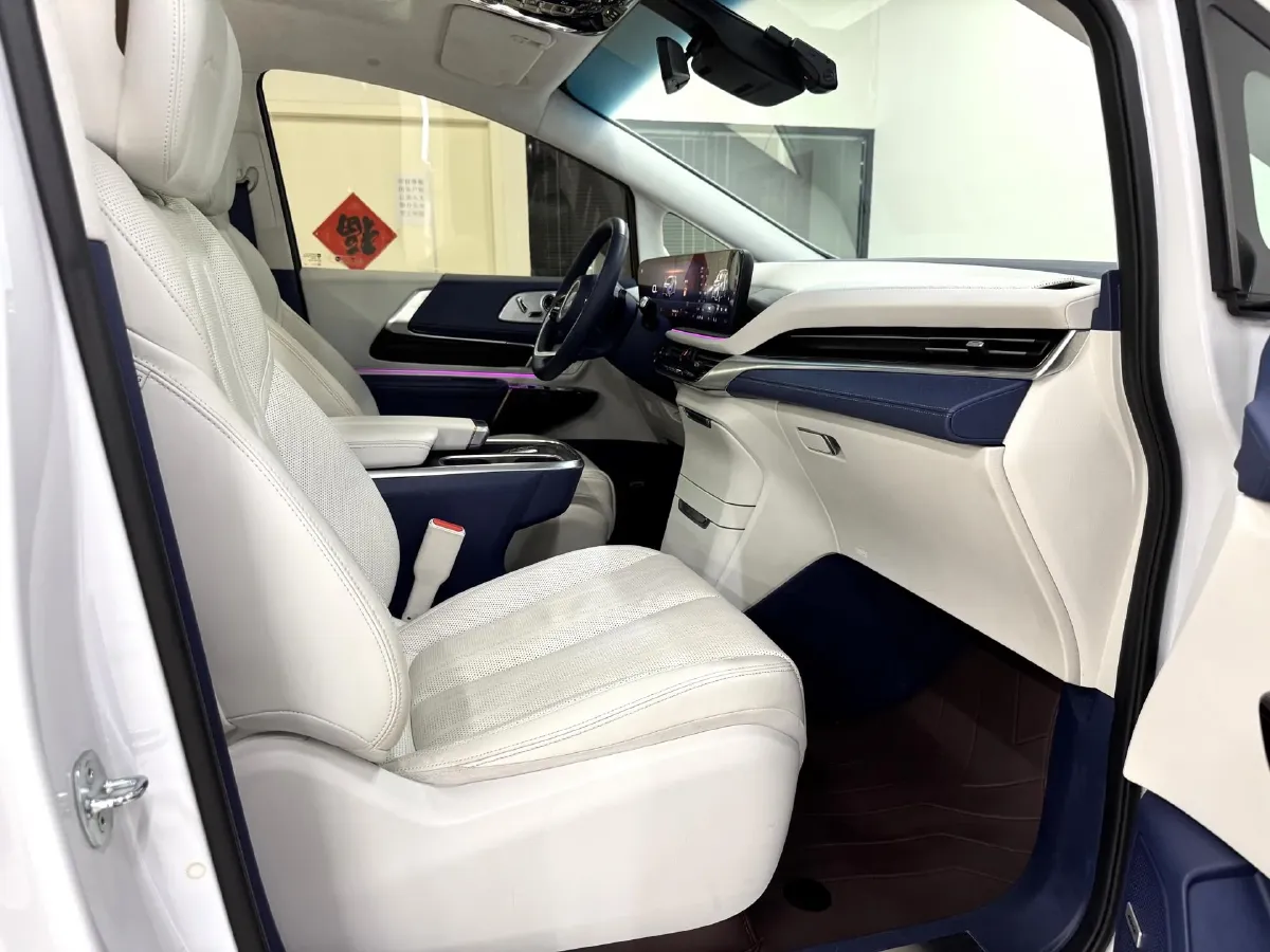 2023 Buick Century 2.0T 237HP L4 9AT,autocango,china used car exporter,china ev exporter,chinese used car exporter,chinese used ev exporter