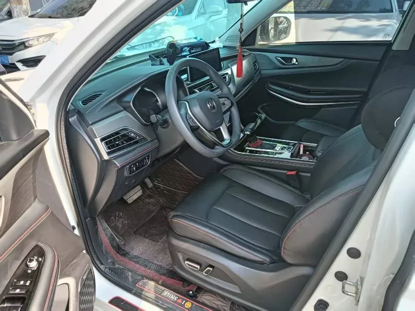 2020 ChangAn CS75 1.5T 178HP L4 7DCT,autocango,china used car exporter,china ev exporter,chinese used car exporter,chinese used ev exporter