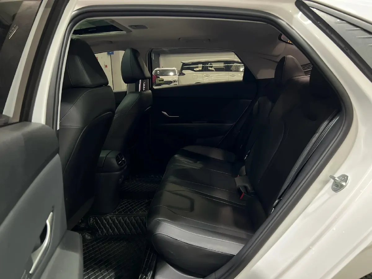 2022 Hyundai Elantra 1.5L 115HP L4 CVT,autocango,china used car exporter,china ev exporter,chinese used car exporter,chinese used ev exporter
