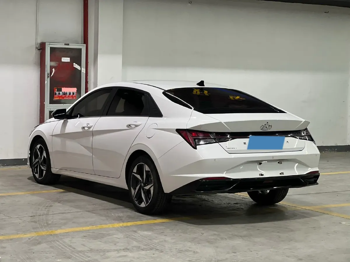 2022 Hyundai Elantra 1.5L 115HP L4 CVT,autocango,china used car exporter,china ev exporter,chinese used car exporter,chinese used ev exporter